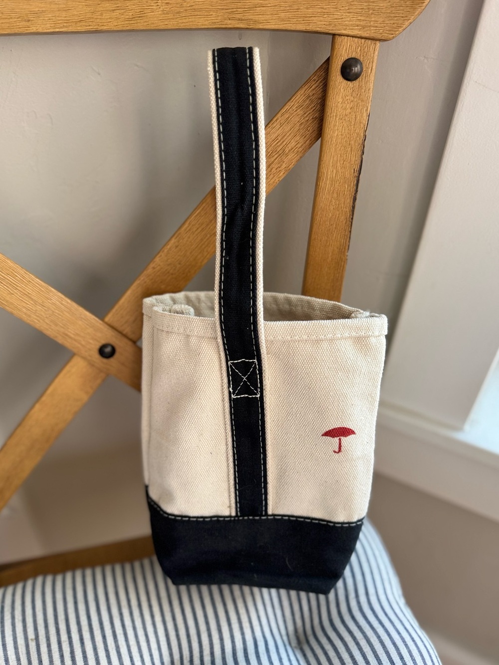 Black and Ivory Canvas Wine Tote Boat Tote